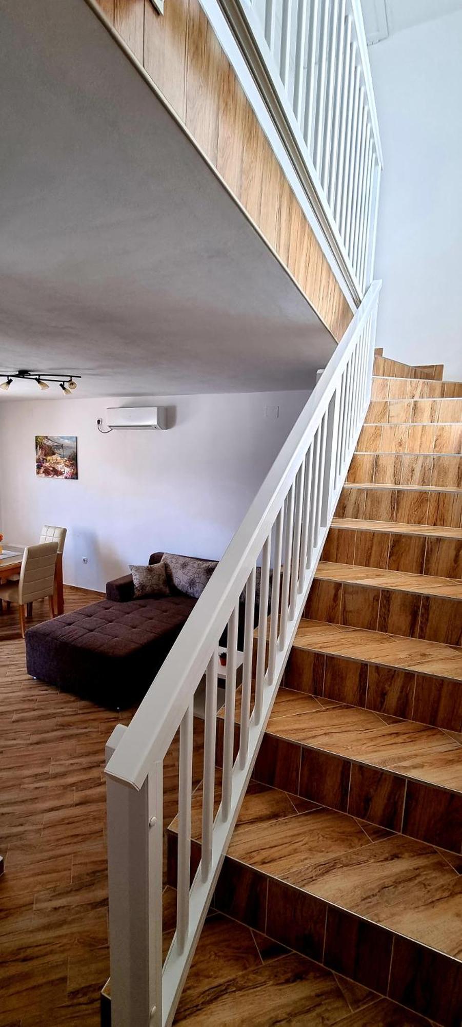 Apartment Alexandra Vir Luaran gambar