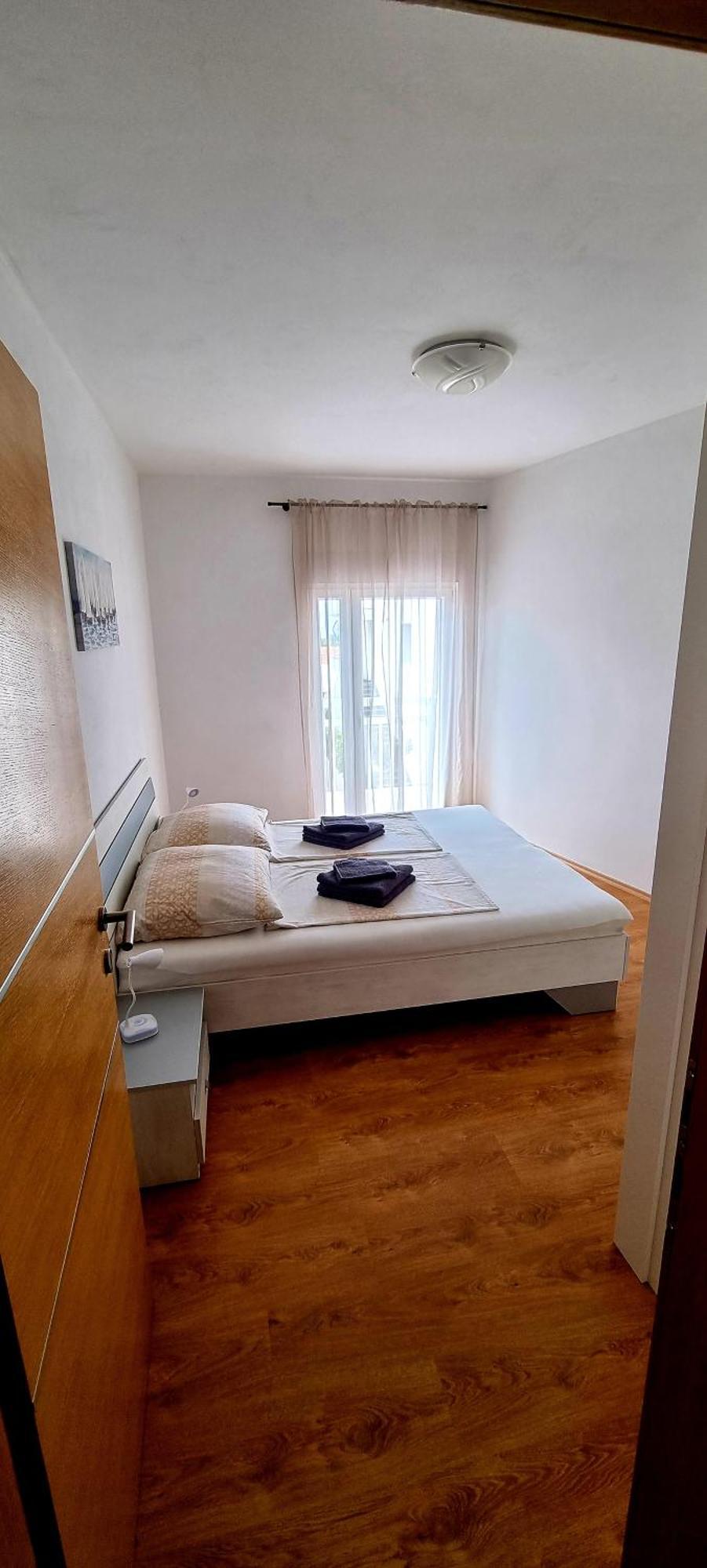 Apartment Alexandra Vir Luaran gambar